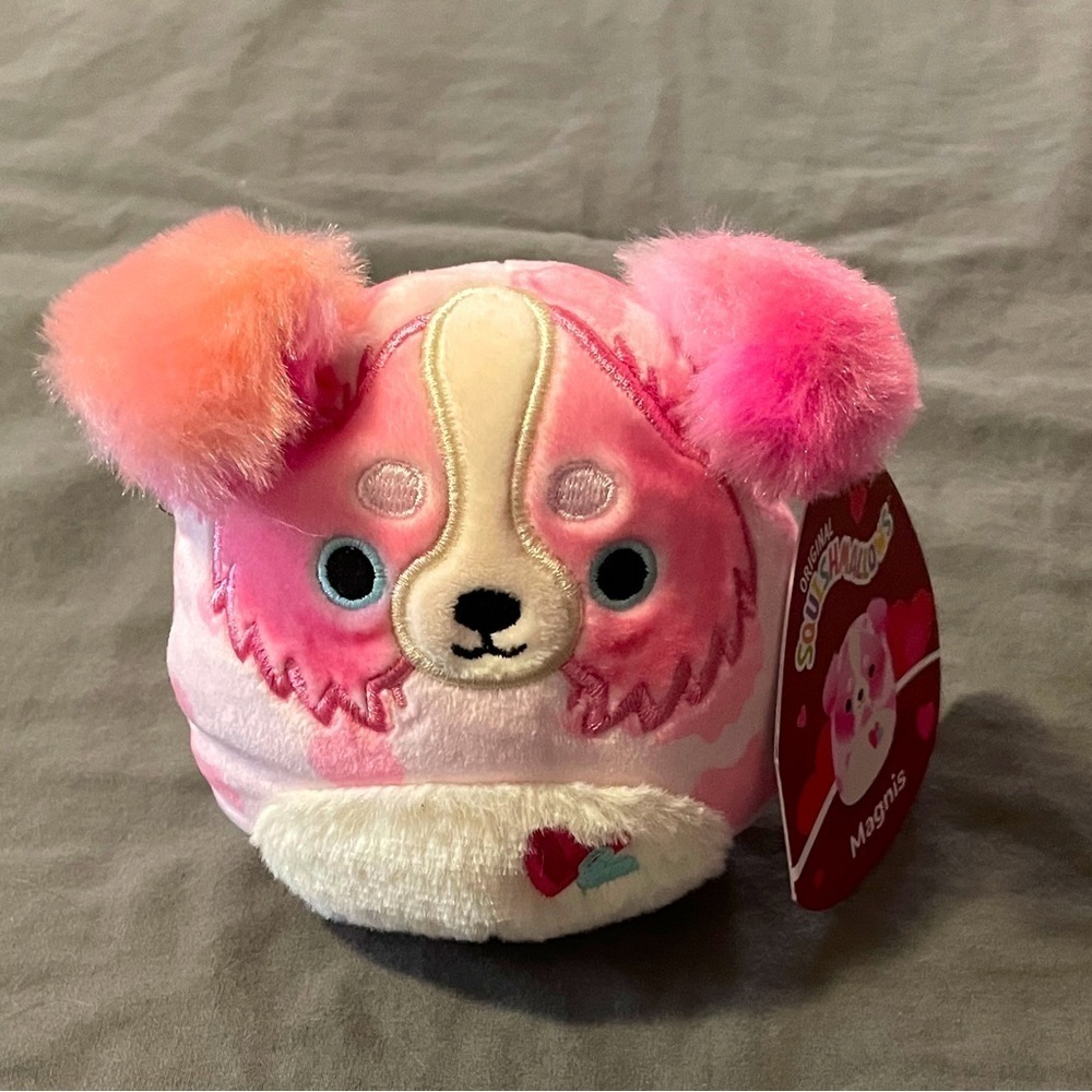 Squishmallow Magnis The Aussie Shepherd (4.5in) Valentine's Squad